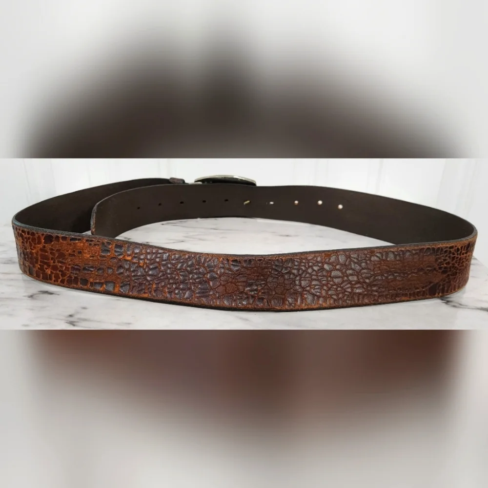 N/A dark brown